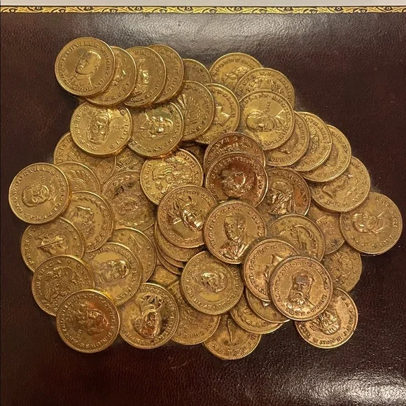 VTG Leather/Wood Gold Coin Covered 1950's Jewelry Box/Holy Rosary RC Church